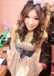 仙桃女主播谢依彤,网络红人的崛起与影响力